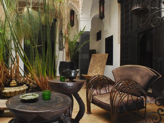Riad Ta'achchaqa Riad Ta'achchaqa