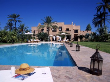 Villa of the palm trees