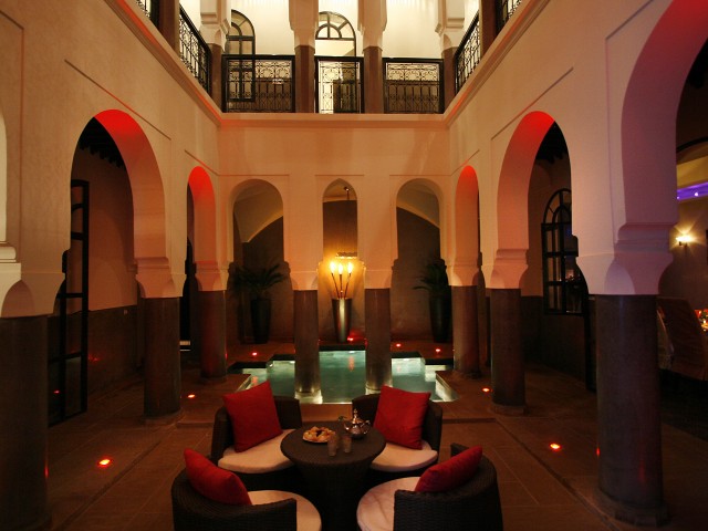Riad Carllian Riad Carllian